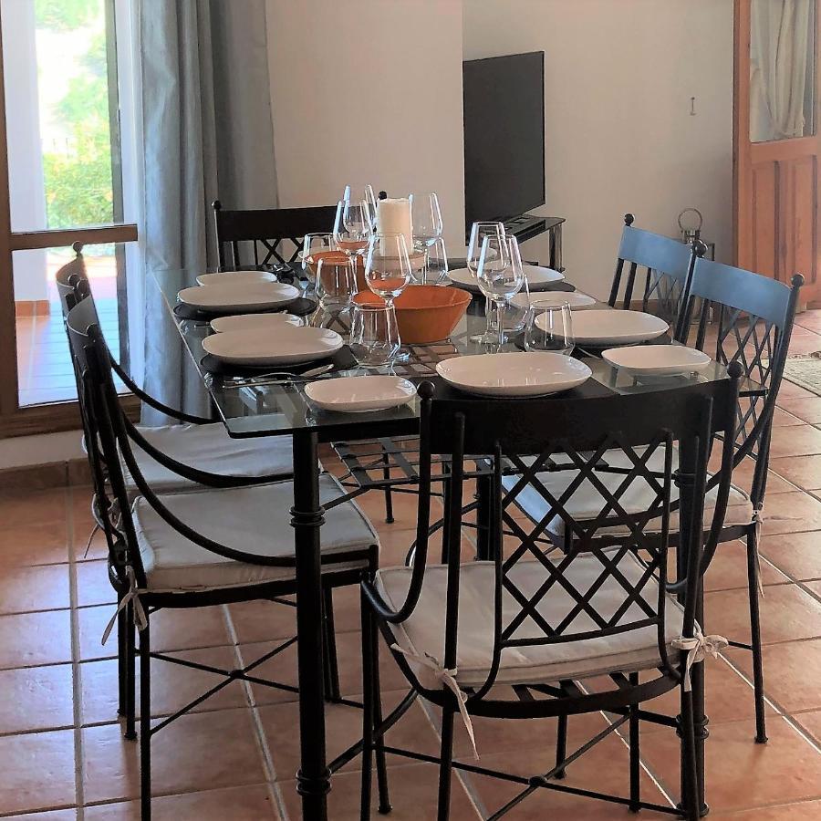 Cortijo Rocas Altas Villa Iznájar Buitenkant foto